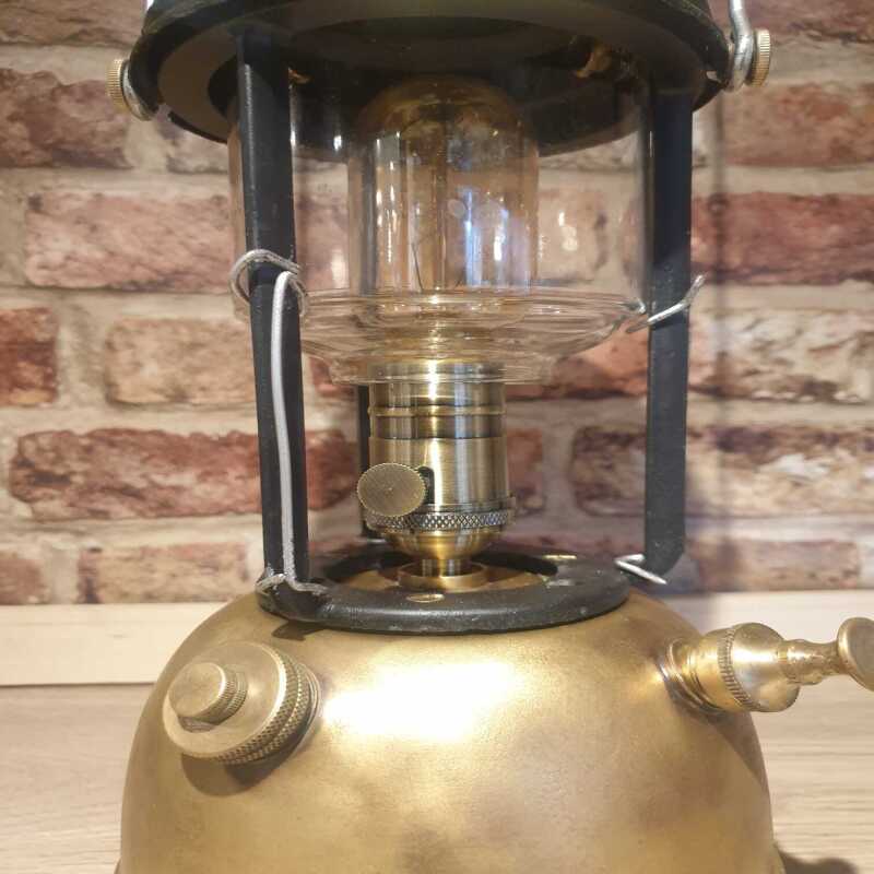 The Vapalux Kerosene Lamp, Ex Army 60s