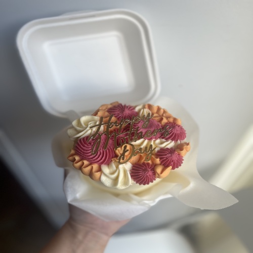 Mothers Day  LunchBox Cake