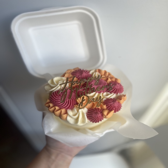 Mothers Day  LunchBox Cake