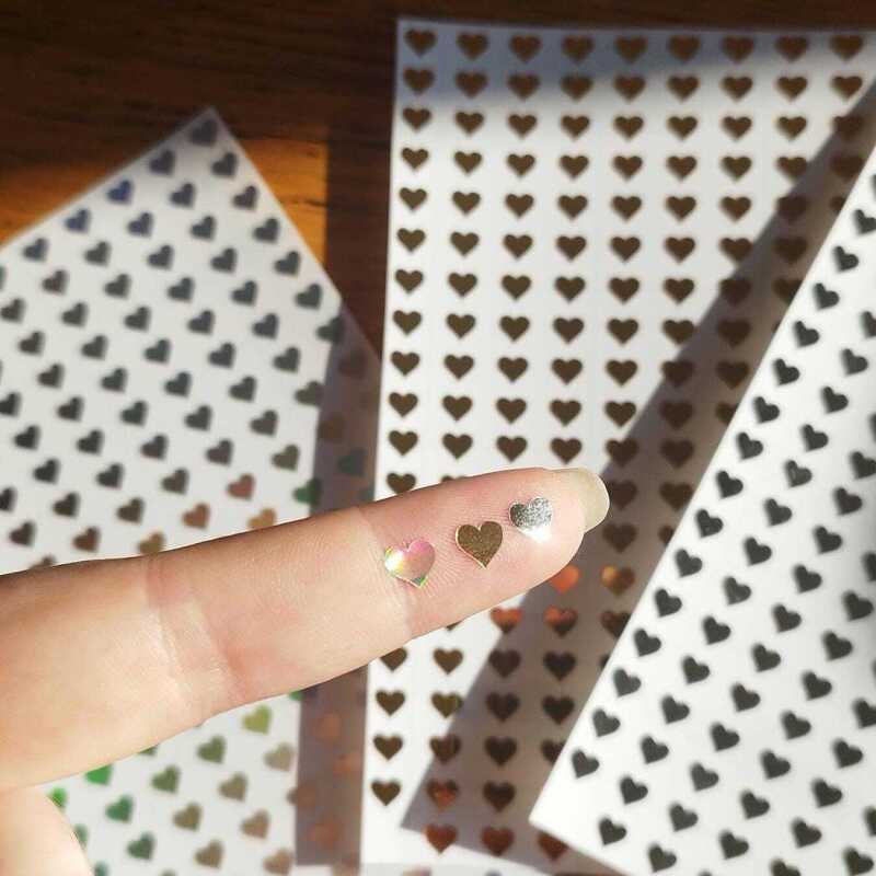 200 6mm Heart Stickers Gold, Silver, Holographic - Gold