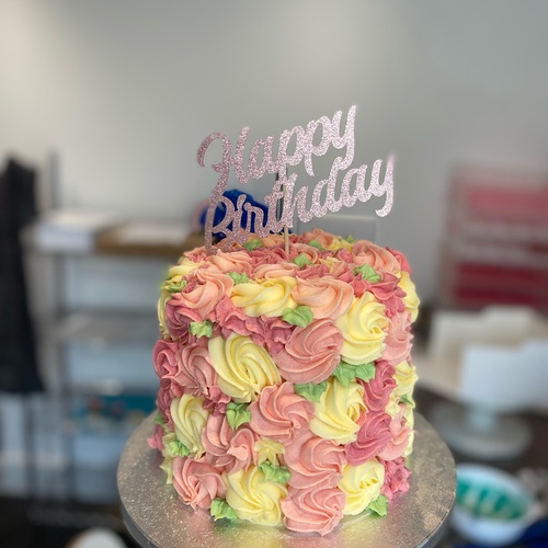 Classic Buttercream Flower  Cake