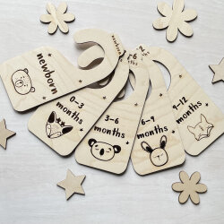 Set of 5 Wooden Baby Wardrobe Dividers / Newborn to 12 Months | Nursery Wardrobe Organisation /
