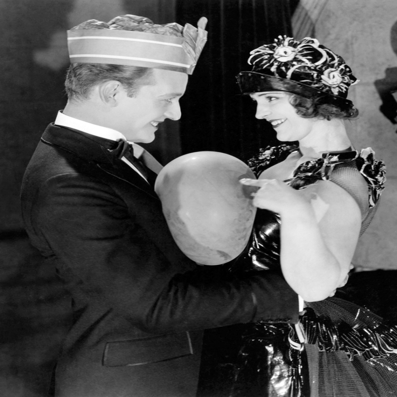 Couple with balloon