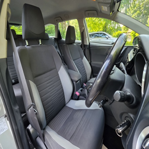 Toyota Auris 2016