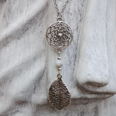 Howlite Necklace - Aids Sleep