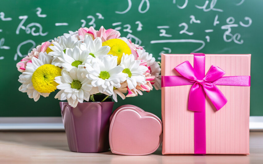 Show Your Appreciation: Thoughtful Teacher Gifts that Make a Difference