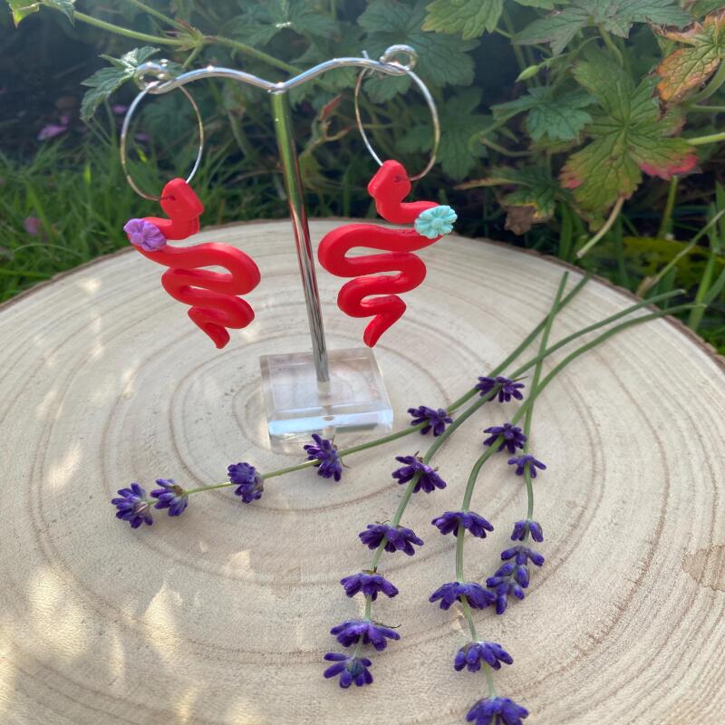 Rockabilly Snake Earrings: 50s Style Polymer Clay Jewelry - silver