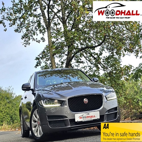 Jaguar XE 2015 (65)