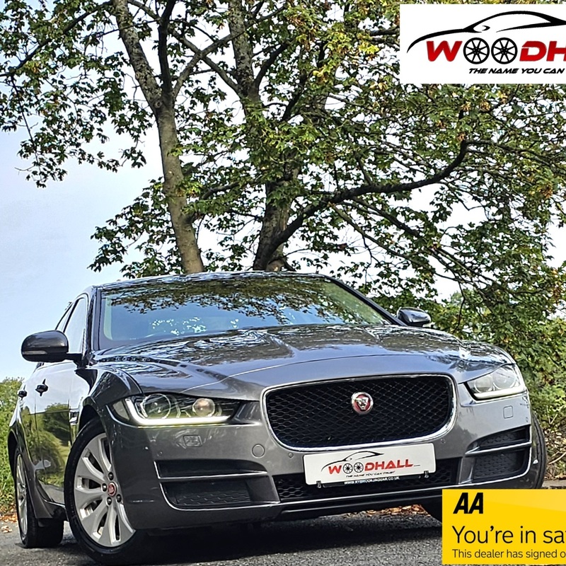 Jaguar XE 2015 (65)