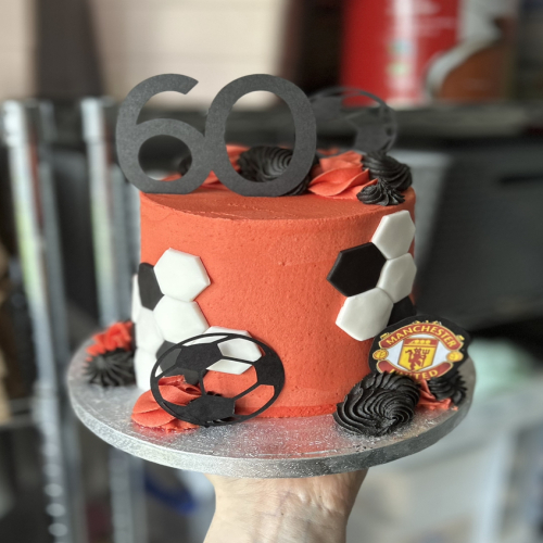 *NEW+IMPROVED DESIGN* Football Mad Cake
