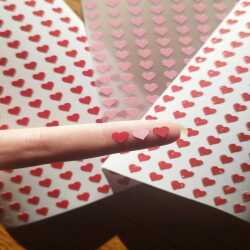200 6mm heart stickers