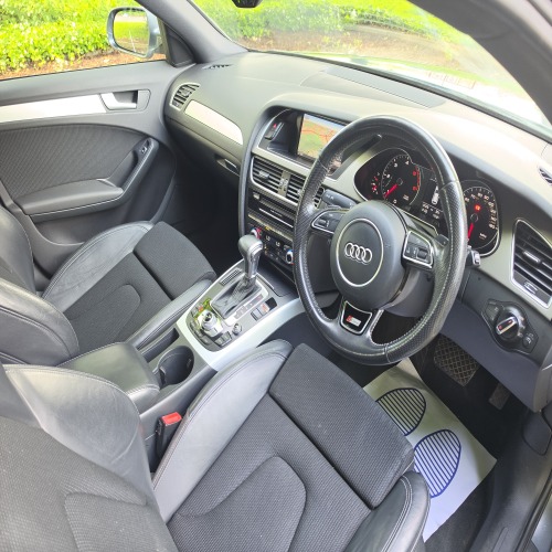 Audi A4 Avant 2014