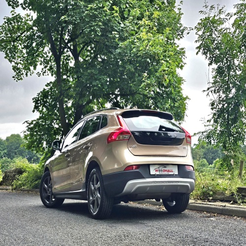 Volvo V40 Cross Country 2015 (65)