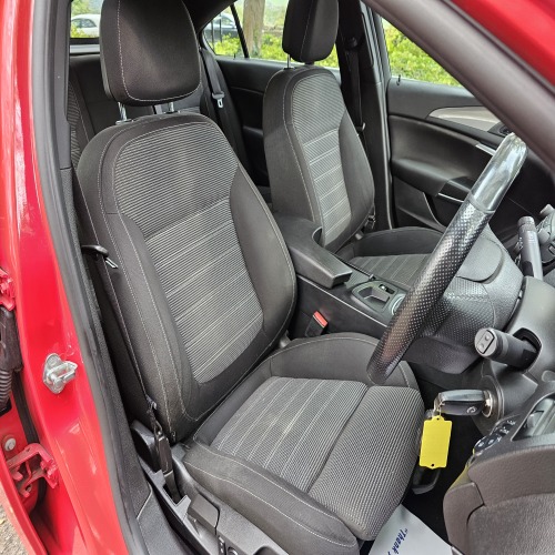 Vauxhall Insignia 2015