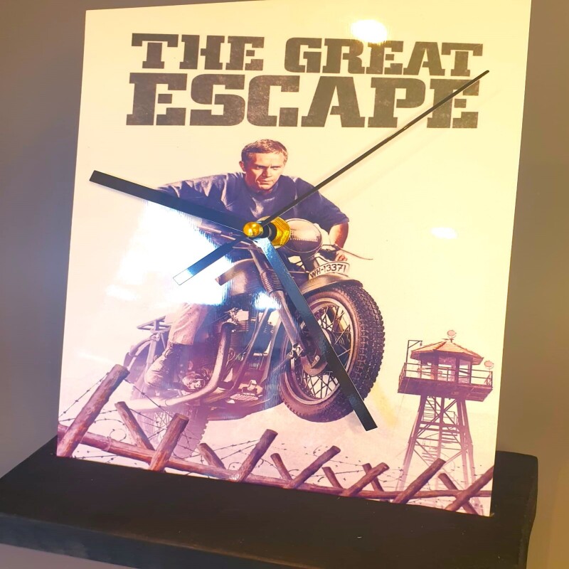 The Metal Table Clock Signs featuring the "Great Escape" - Fathers/Mothers Day - Man/She Cave