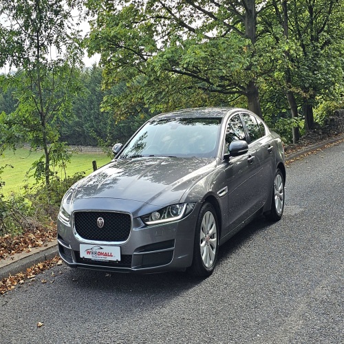 Jaguar XE 2015 (65)