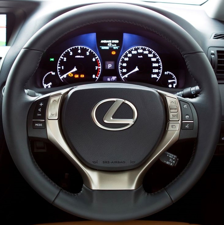 Lexus 2