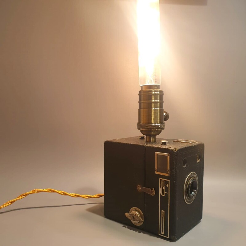 Kodak Six 20 Brownie Junior Camera Lamp