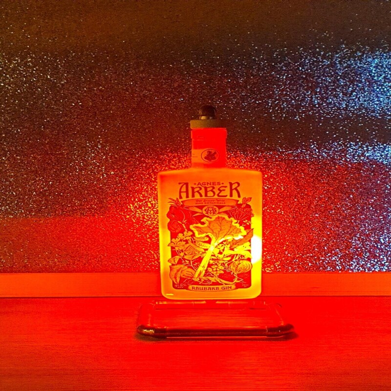 Single stem Copper frame Bottle table lamp Jack Daniels/Makers Mark/Jagermeister/Arber Gin