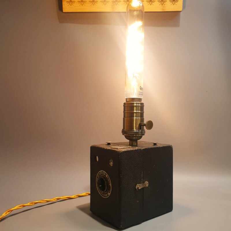 Kodak Six 20 Brownie Junior Camera Lamp