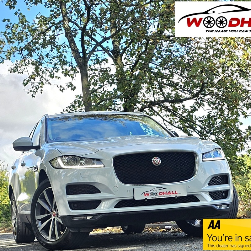 Jaguar F-PACE 2016 (66)