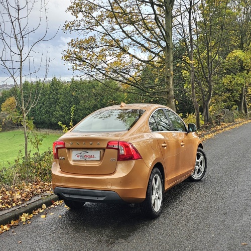Volvo S60 2011 (61)