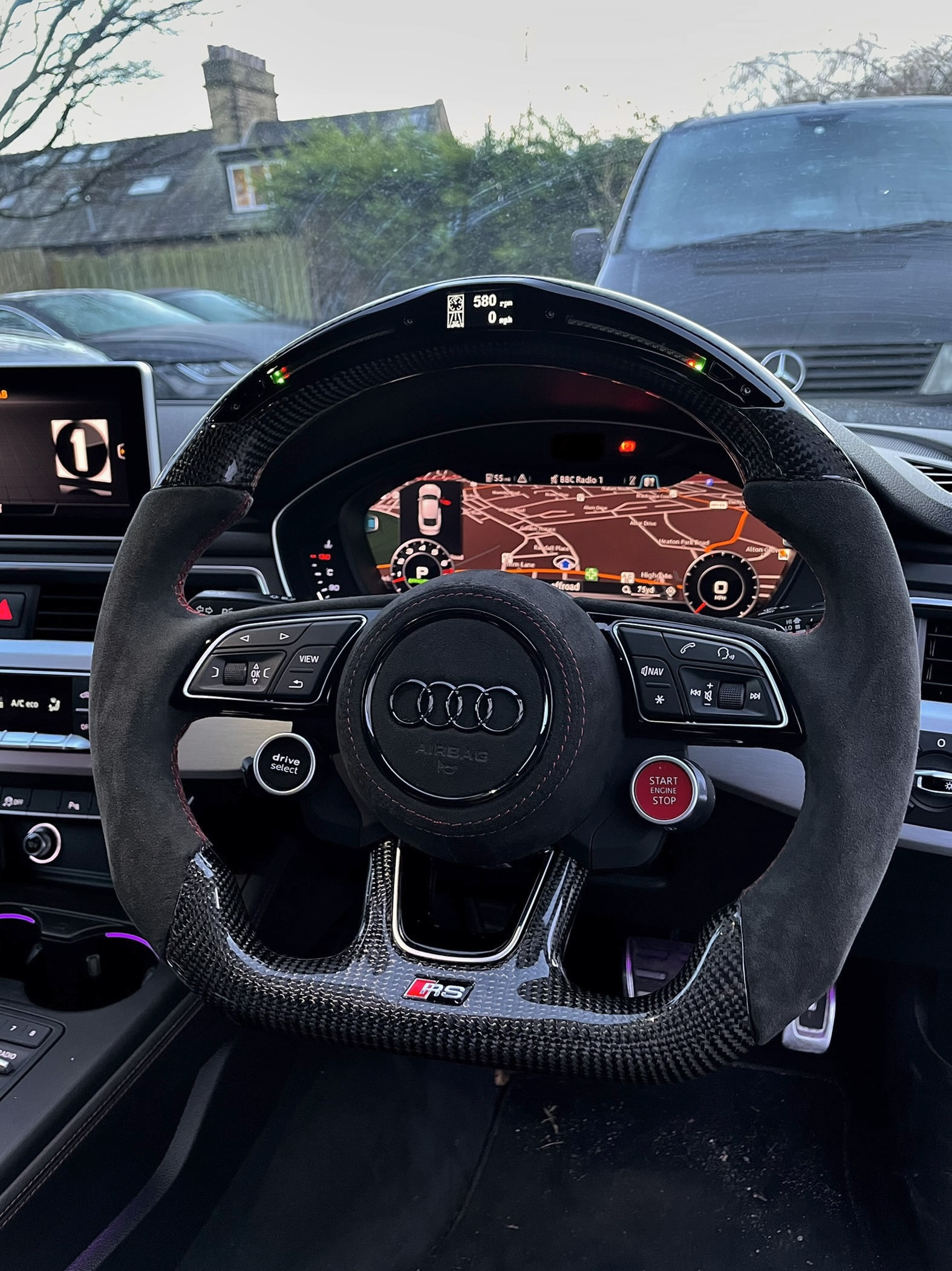 AUDI B9 8V FACELIFT FLAT BOTTOM CARBON CUSTOM STEERING WHEEL