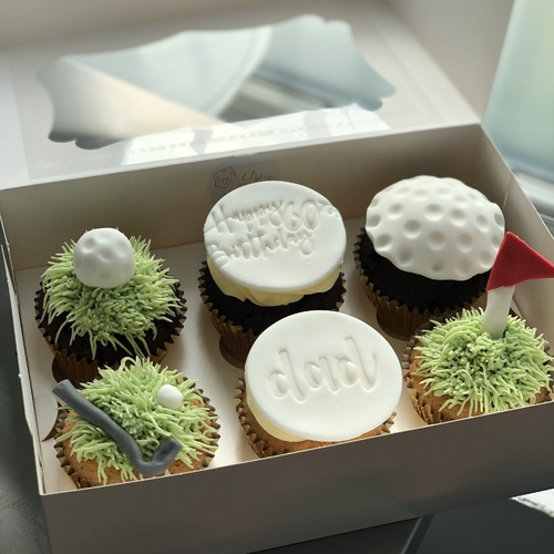 Golf themed cupcakes