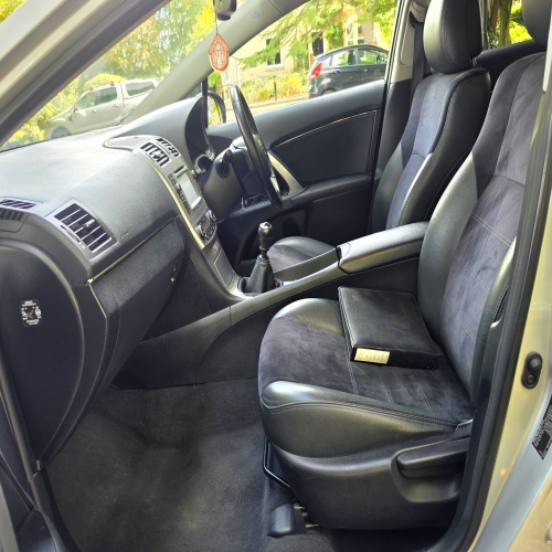 Toyota Avensis 2014