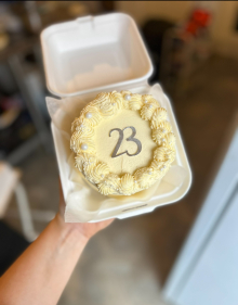 Lunch Box Cake!