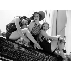 Holy Mackerel musical moment retro black and white photographic card featuring a vintage image of friends sat atop a piano - 12.6 x 17.7cm and blank inside