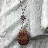 Calligraphy Stone Sterling Silver Necklace - Focus