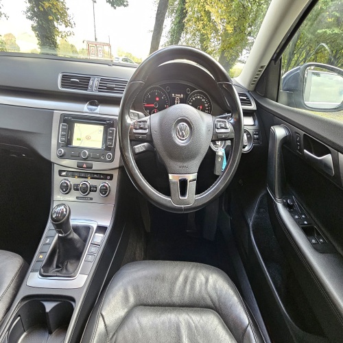 Volkswagen Passat 2.0 2014