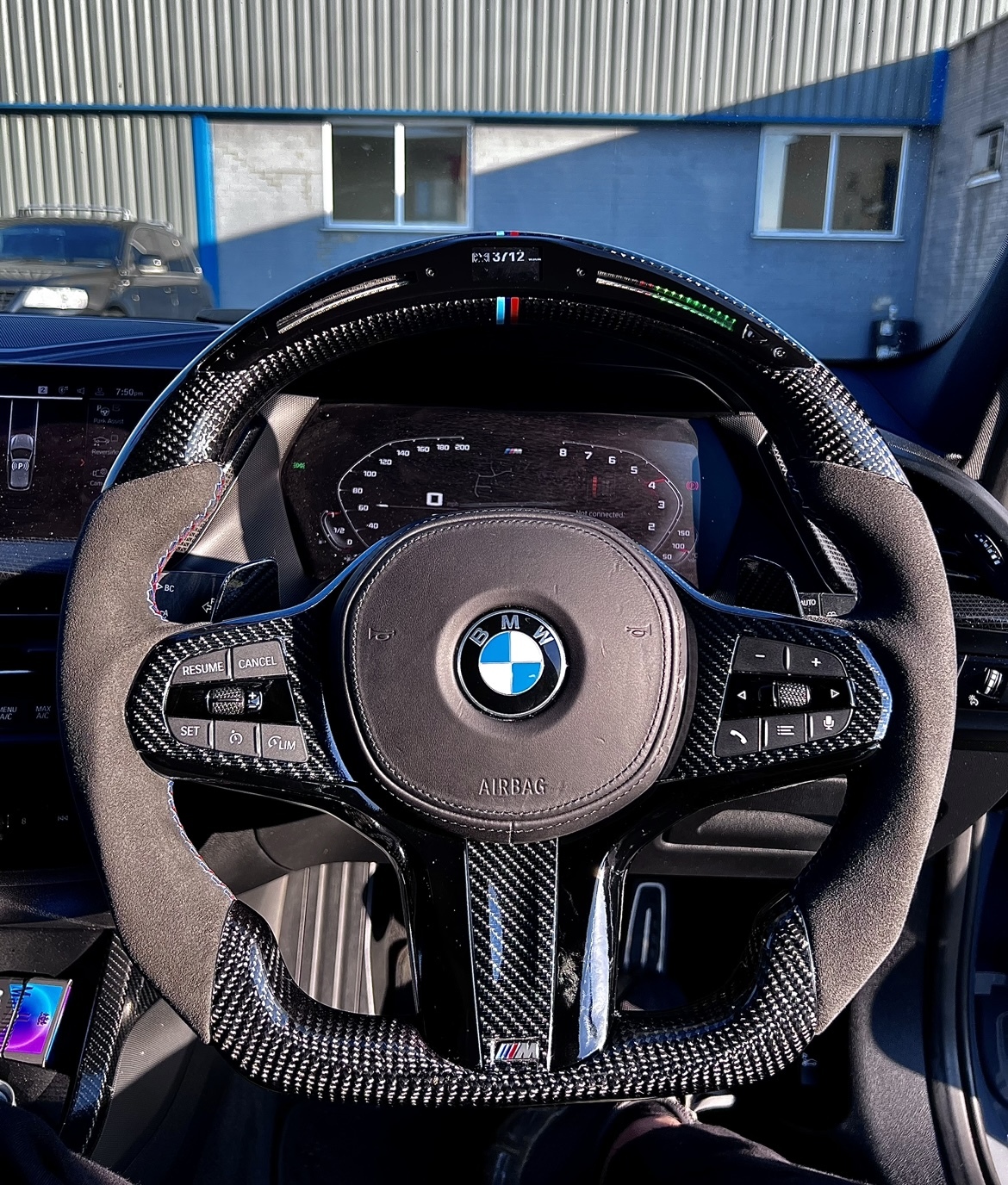 BMW G SERIES CUSTOM STEERING WHEEL