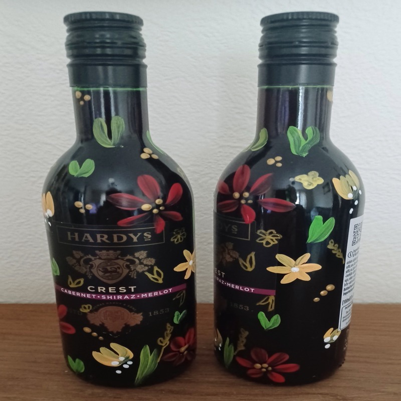 Hand Painted Bottles Christmas Birthday Anniversary Gift Ideas - Mini/Small up to 37.5cl