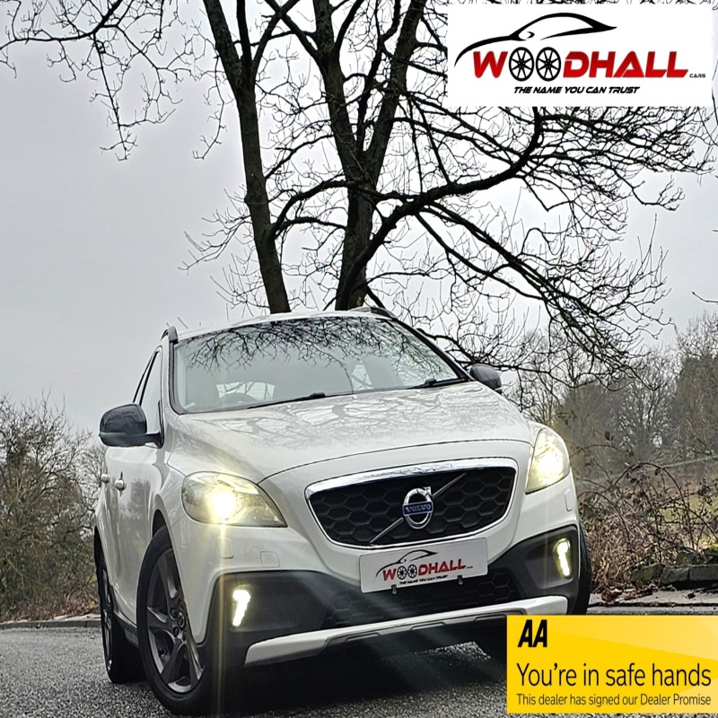 Volvo V40 Cross Country 2015