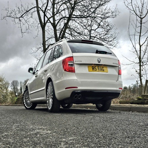 Skoda Superb 2013 (63)