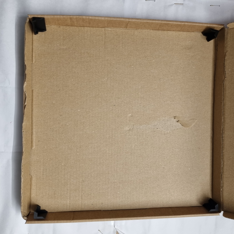 4 Corners Ideal for Sending Prints etc to protect corners - Sample (4 Corners)