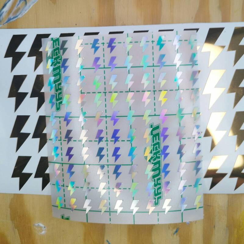 100 Lightning Stickers Holographic or Gold - 1 - Holographic