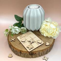 Personalised Wedding Favours / Wedding Games / Noughts and Crosses / Table Decoration / Gifts for Guests / Table Gift / Hearts & Kisses