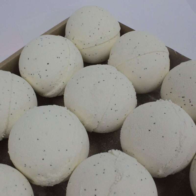 Simply Vanilla Bath Bomb Set