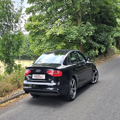 Audi A4 2014