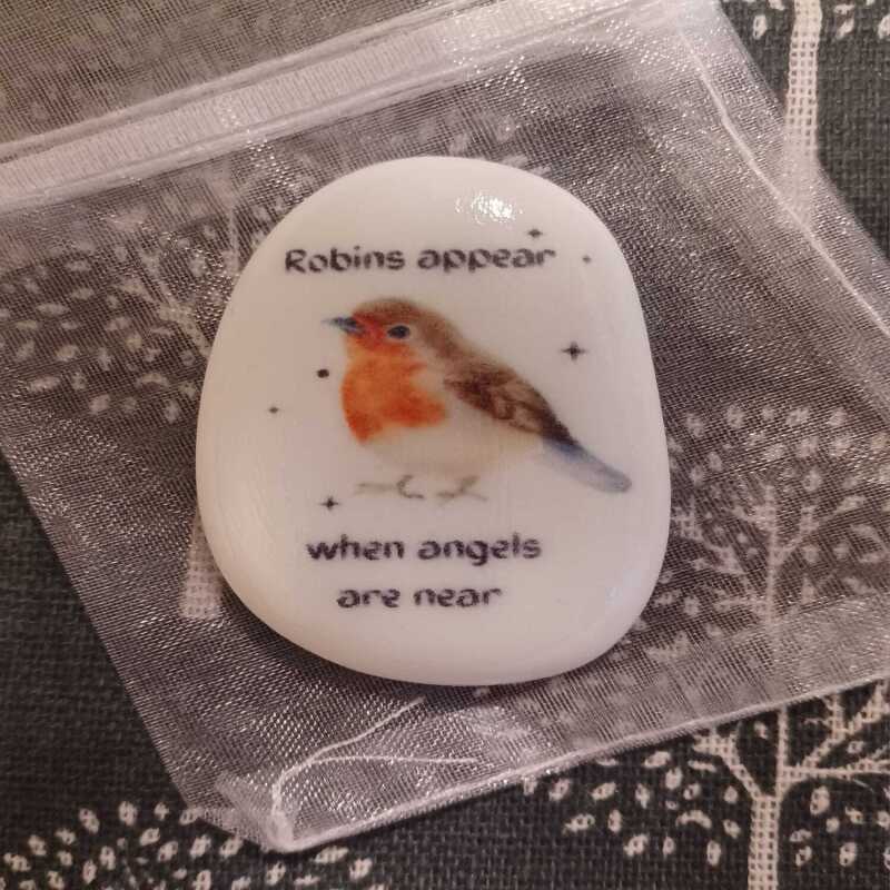Robin Memorial Keepsake Pebble - Loved Ones are Near pebble
