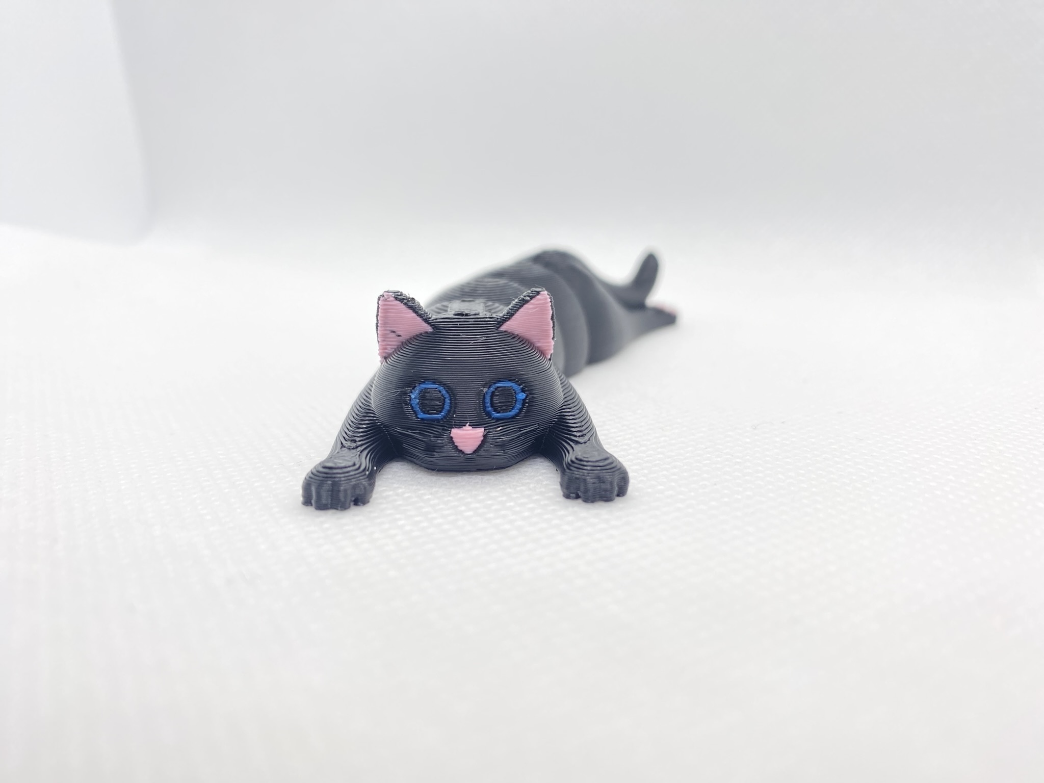 Articulated Cat Keyring - Black - Normal Blue
