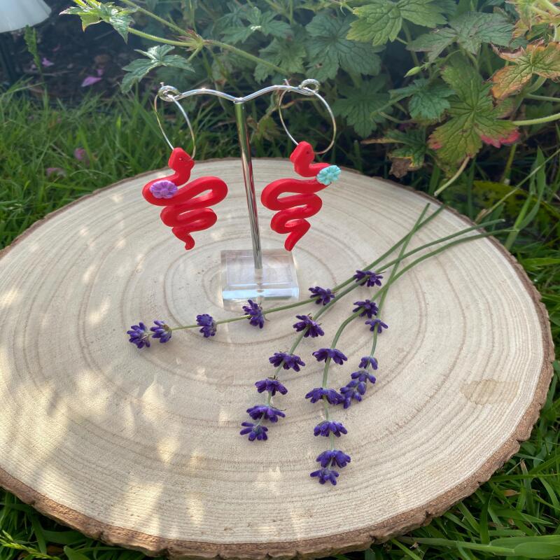 Rockabilly Snake Earrings: 50s Style Polymer Clay Jewelry - silver